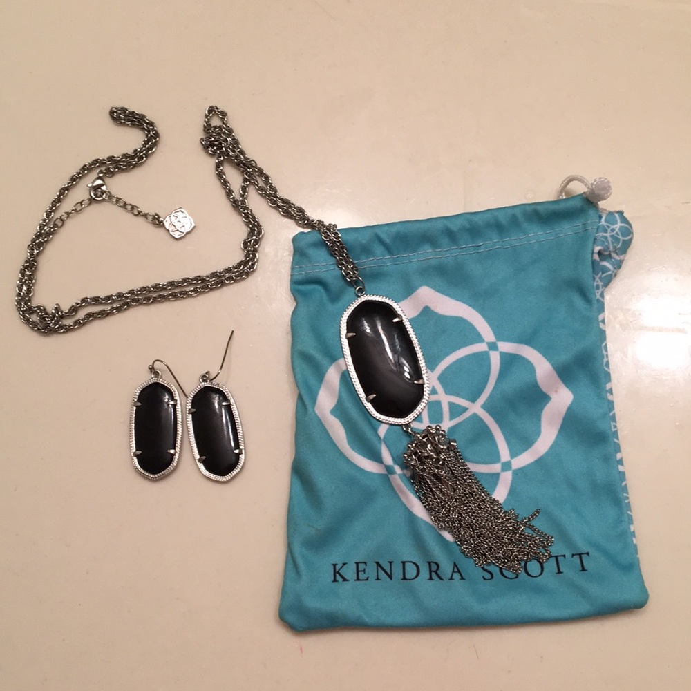 Kendra Scott Necklace and earrings